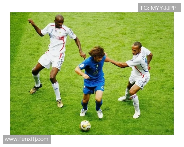 被抢走的足球明星名字背后的故事与传奇人生揭秘